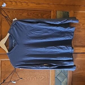 Lions Crest by English Laundry dark gray henley - M